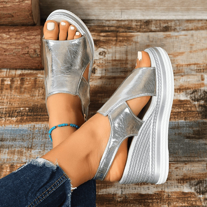 Baylie - Metallic Stylish Sandals