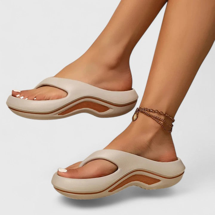 Dahlia - Lightweight Slide Sandals