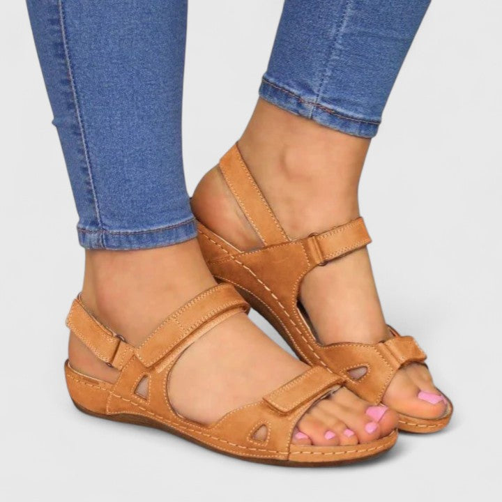 Avrie - Flat Comfort Sandals