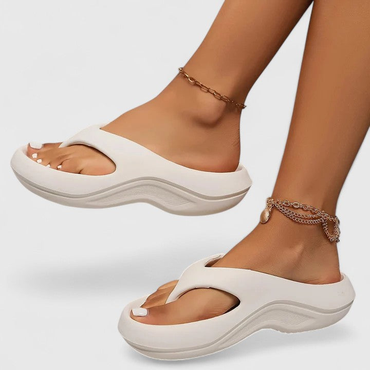 Dahlia - Lightweight Slide Sandals