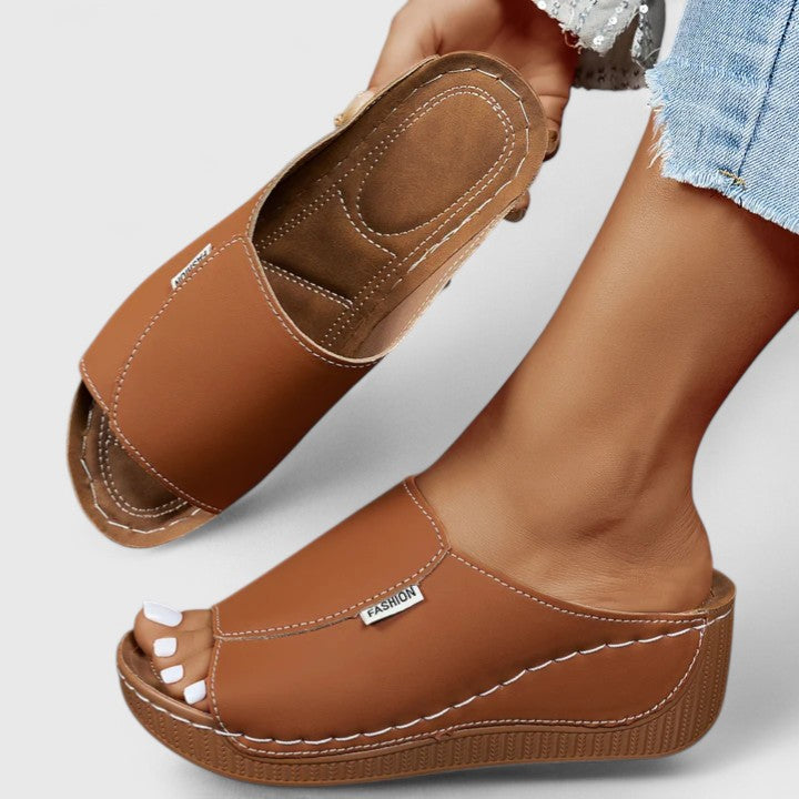 Amiralie - Stylish Lightweight Sandals