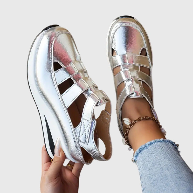 Finnie - Versatile Orthopaedic Sandals