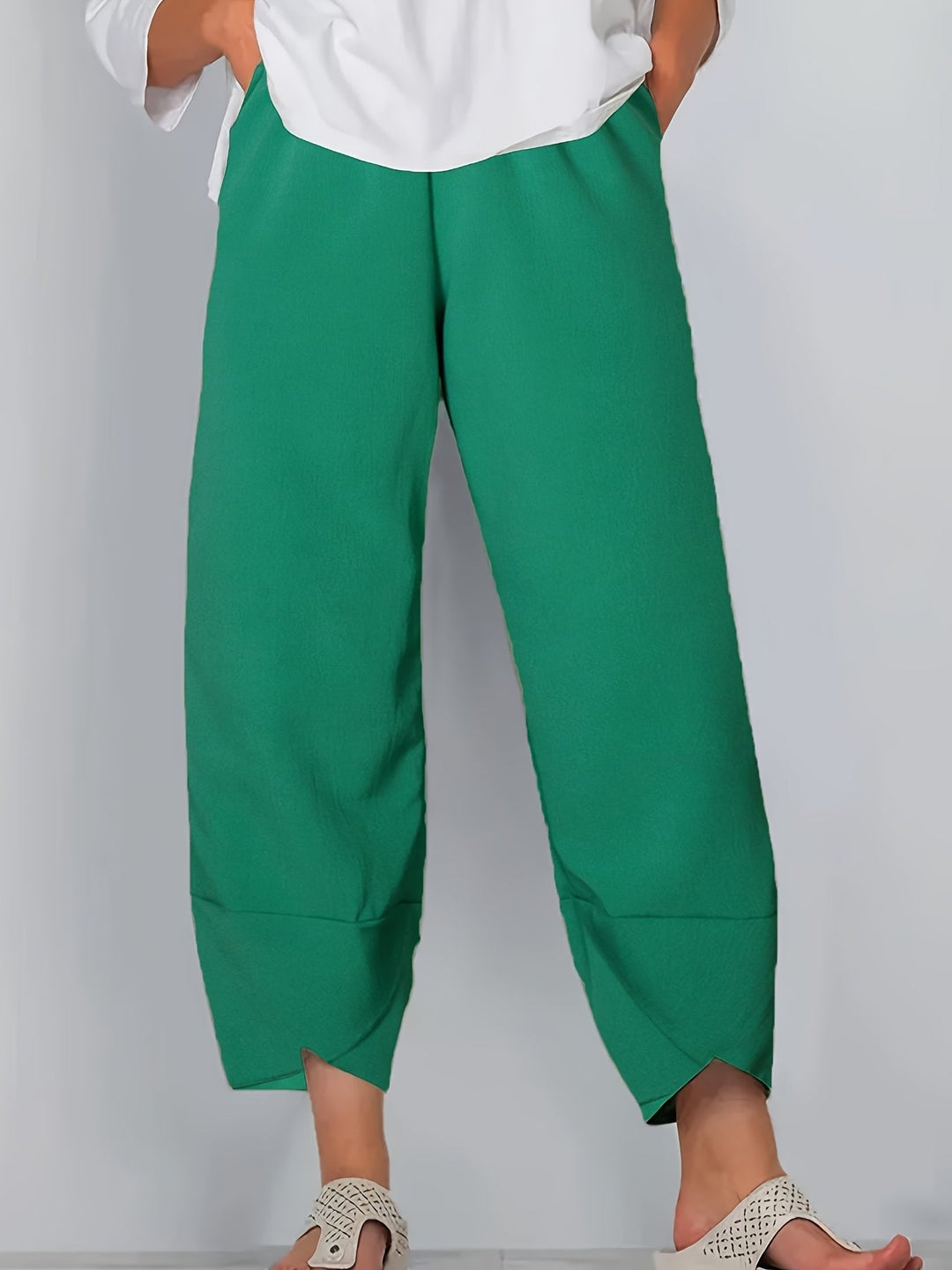 Glenda - Asymmetric Hem Cropped Pants