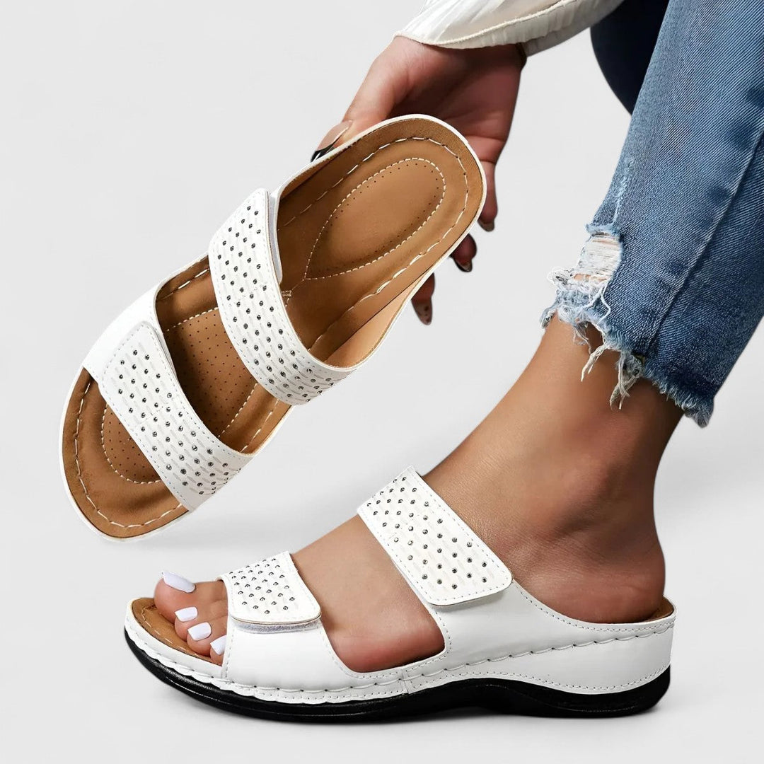 Ariella - Comfortable Sandals
