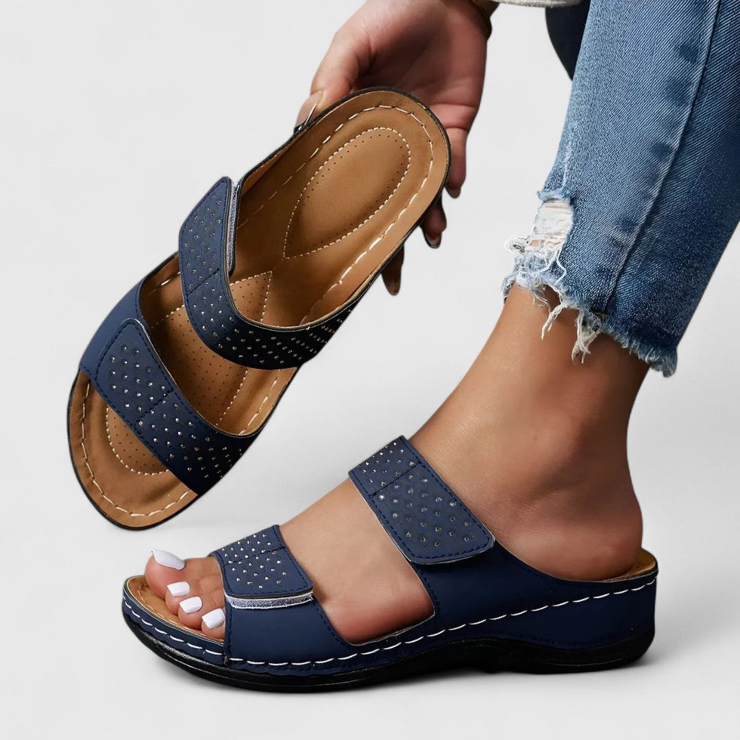 Ariella - Comfortable Sandals
