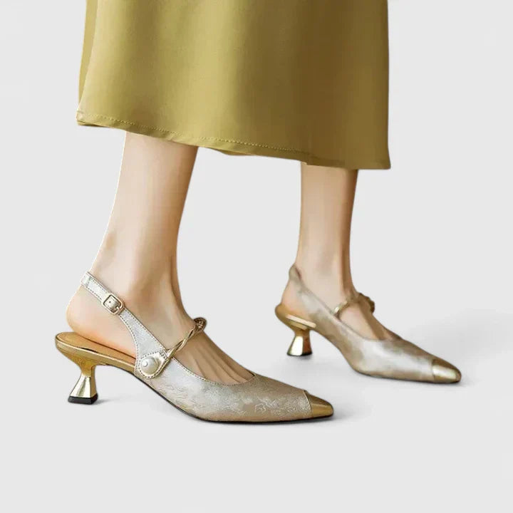 Annelie - Chic Kitten Heels