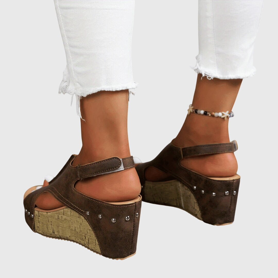 Lucinda - Chic Orthopaedic Sandals