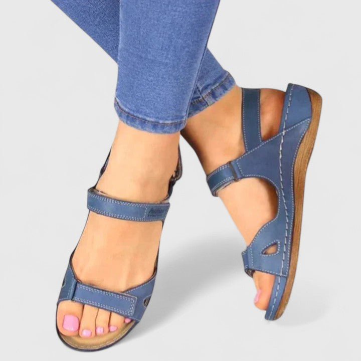Avrie - Flat Comfort Sandals