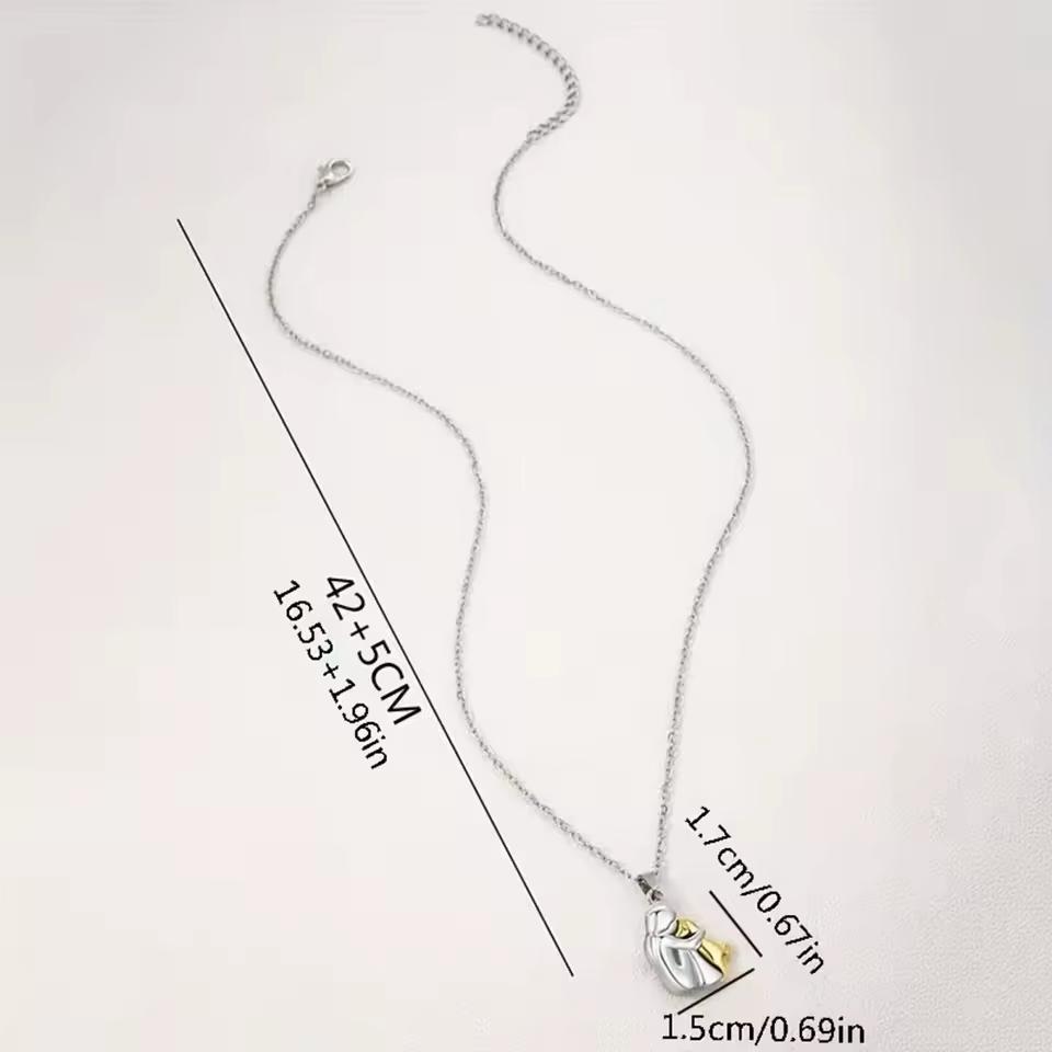 Gold Coast - Boutique | Cat Embrace Necklace