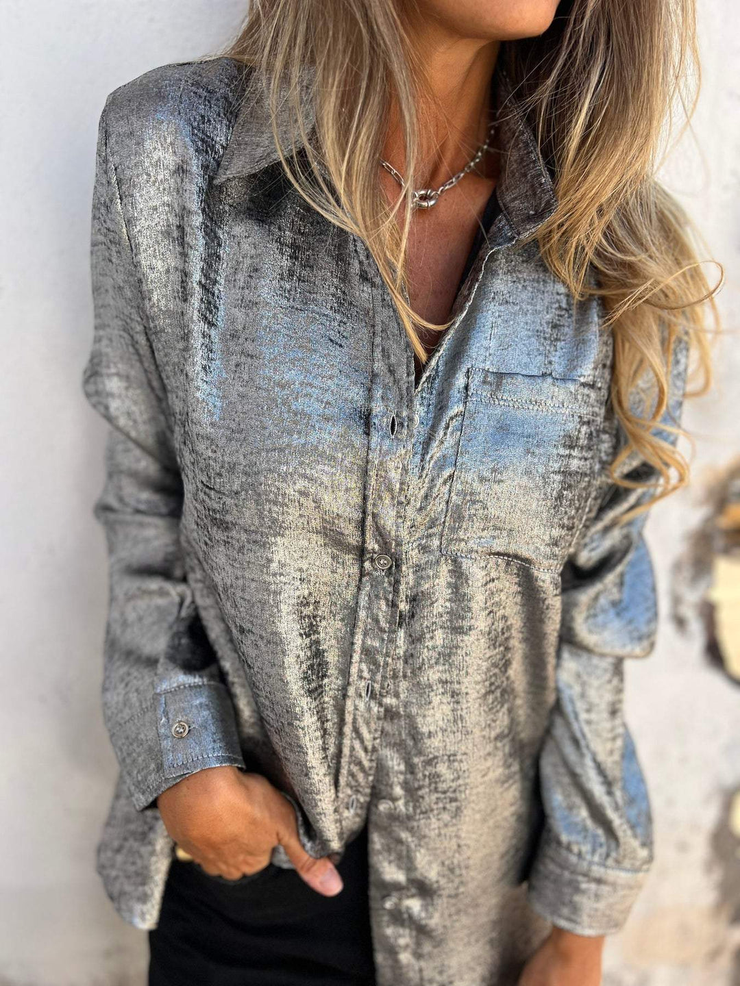 Lynette - Chic Shimmer Shirt