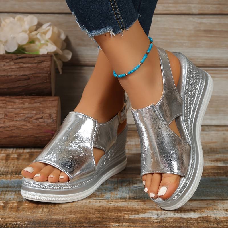 Baylie - Metallic Stylish Sandals